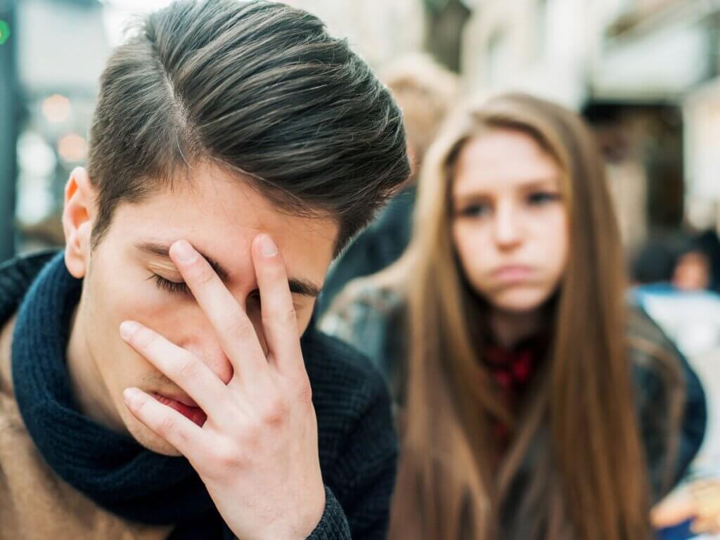 why-is-my-girlfriend-so-mean-to-me-16-reasons-ways-to-cope